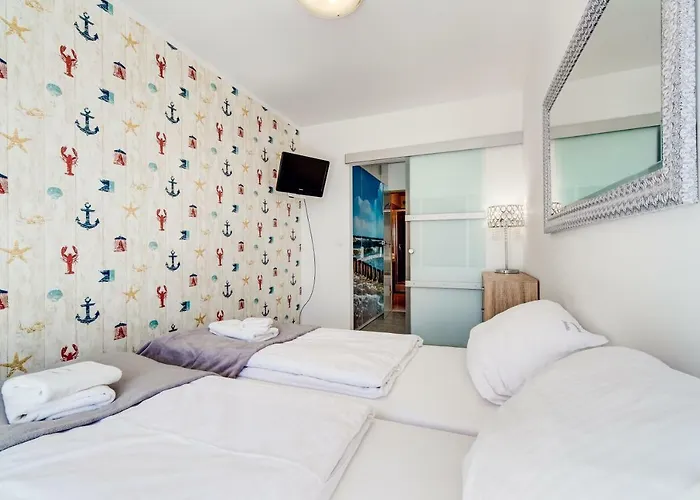 Kopernika, Sun & Snow Daire